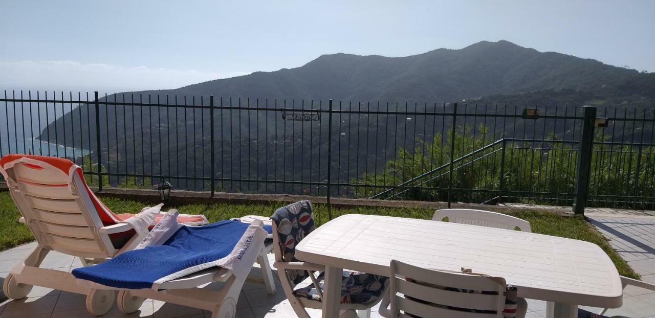 Appartamento terrazza vista mare mozzafiato Moneglia Esterno foto